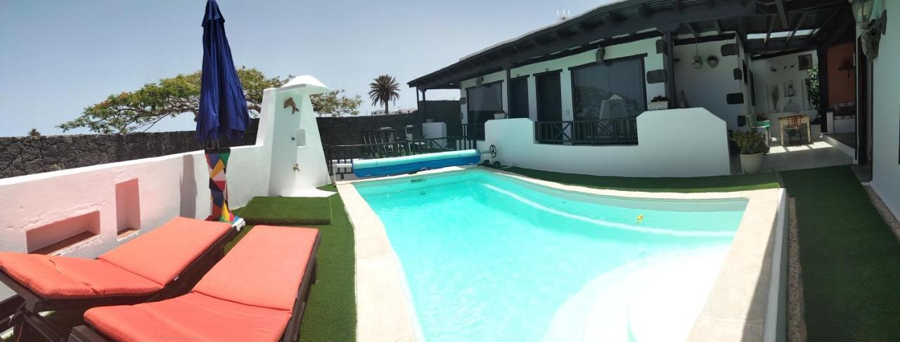 Aptos Con Piscina El Flamboyan 1 Teseguite エクステリア 写真